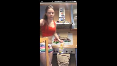 periscope oncam|two girls taking a bath on periscope